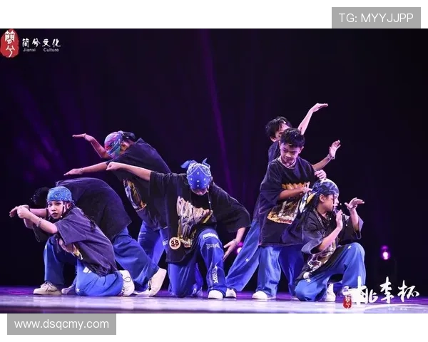 张静独家分享街舞心得与技巧助你舞出自我风格与魅力 张静独家分享街舞心得与技巧助你舞出自我风格与魅力